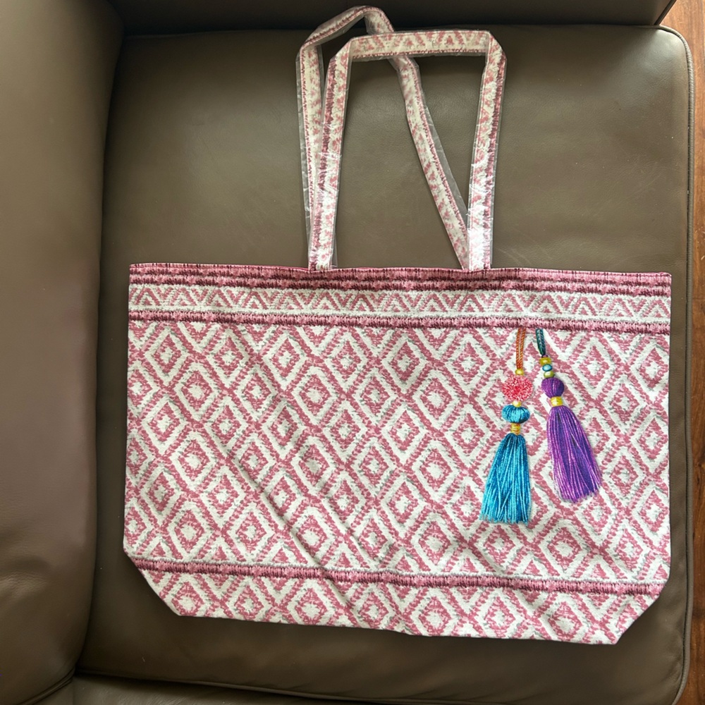 LARGE TOTE -Estee Lauder Pink Diamond Pattern , tassel print Tote
